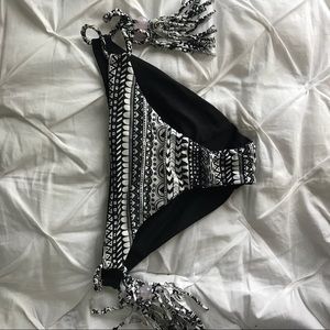 Victorias Secret Bikini Bottoms (REVERSIBLE)